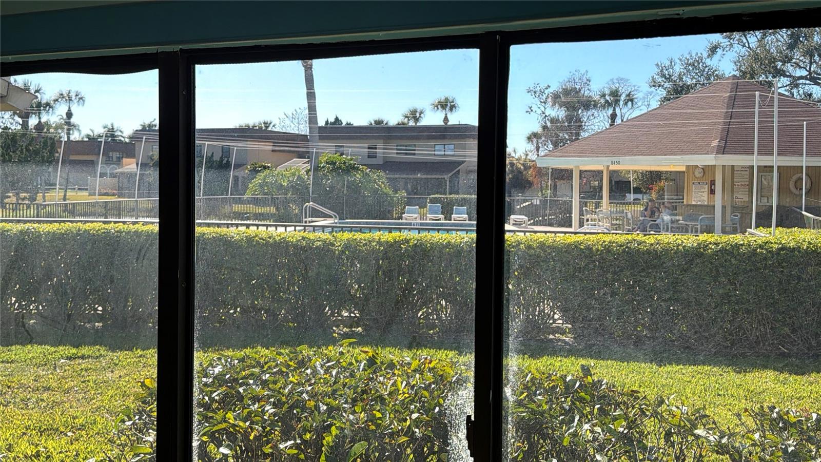 CINNAMON LAKE - Residential