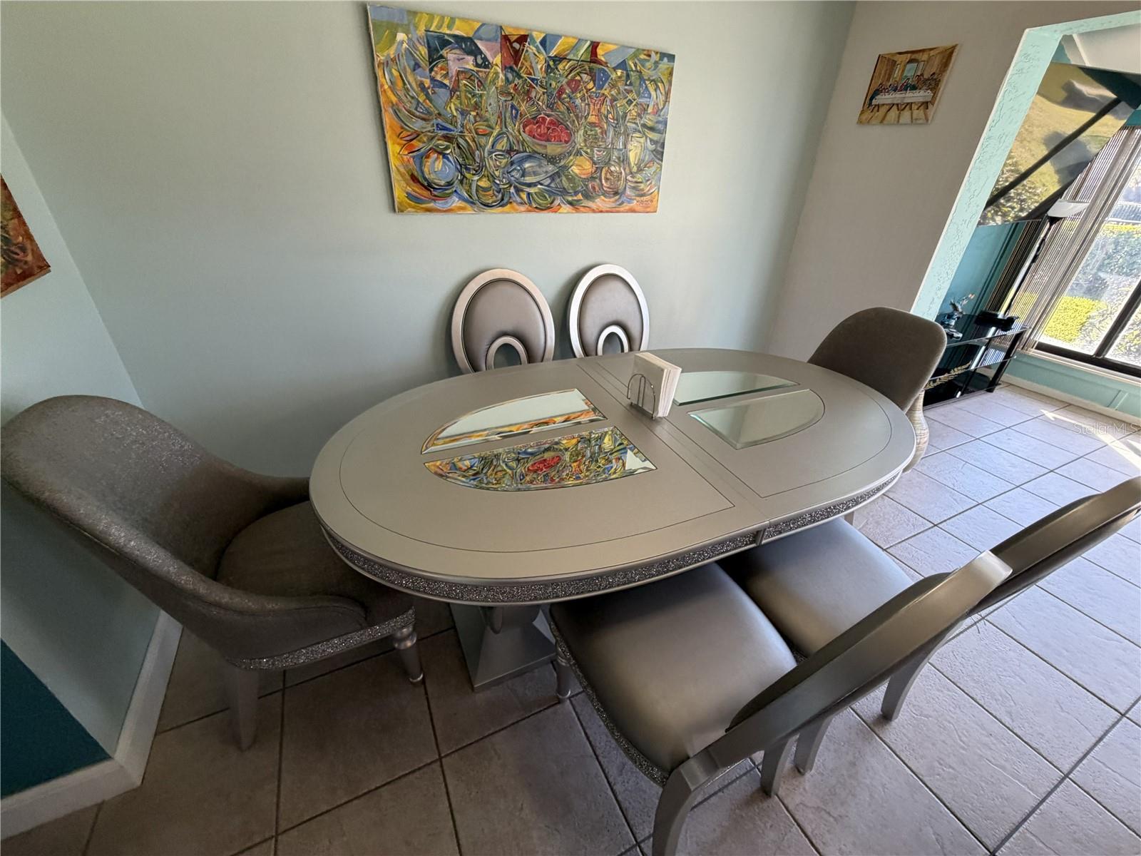 CINNAMON LAKE - Residential