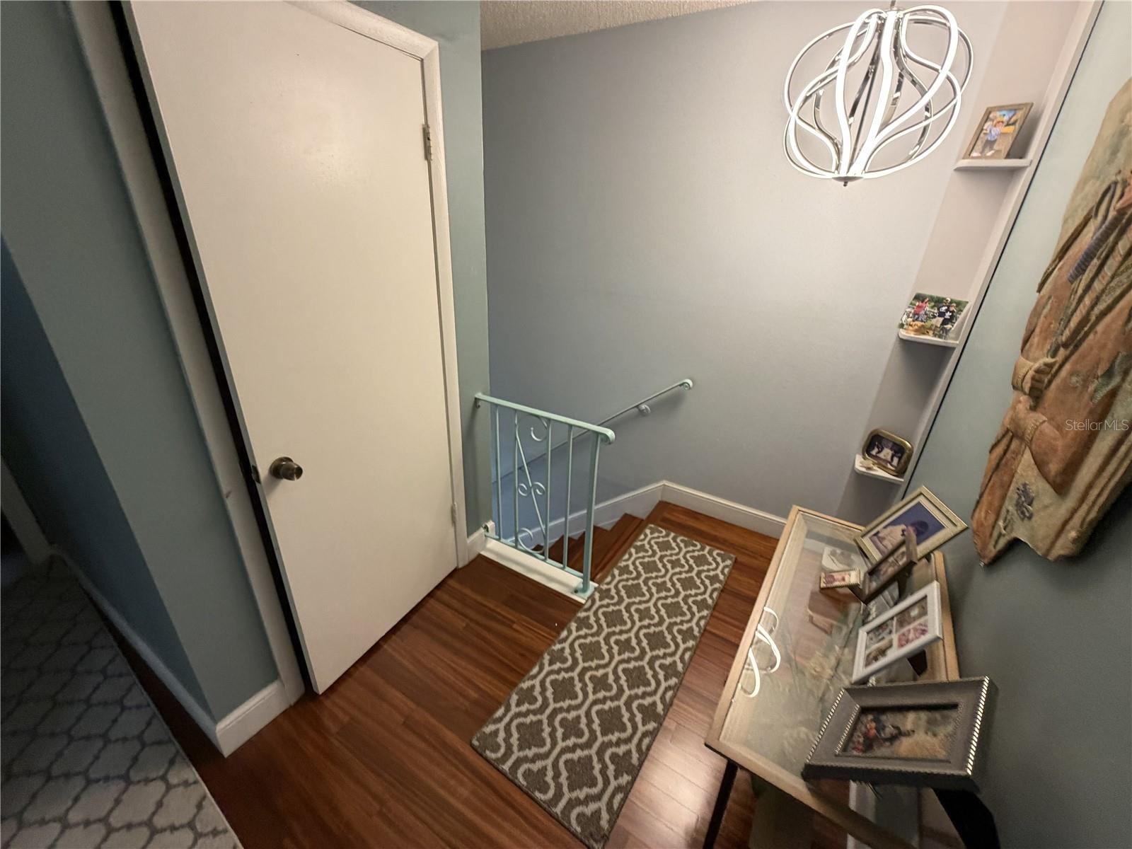 CINNAMON LAKE - Residential