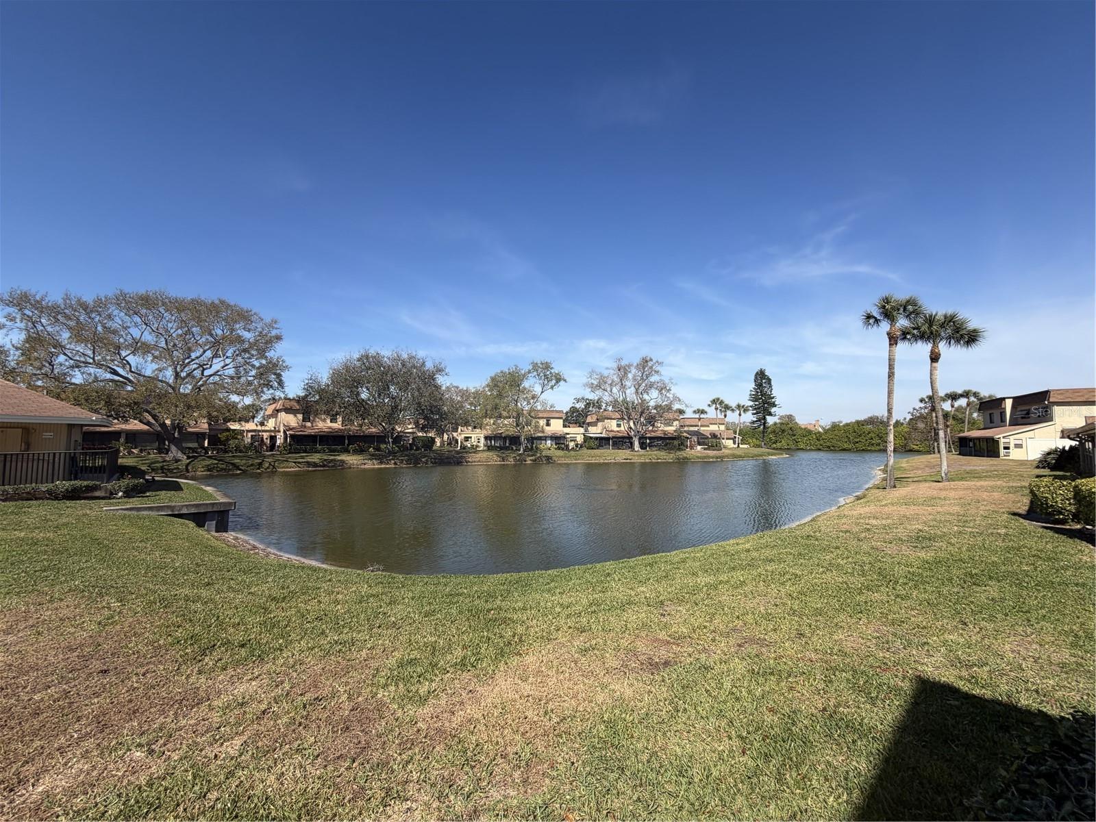 CINNAMON LAKE - Residential