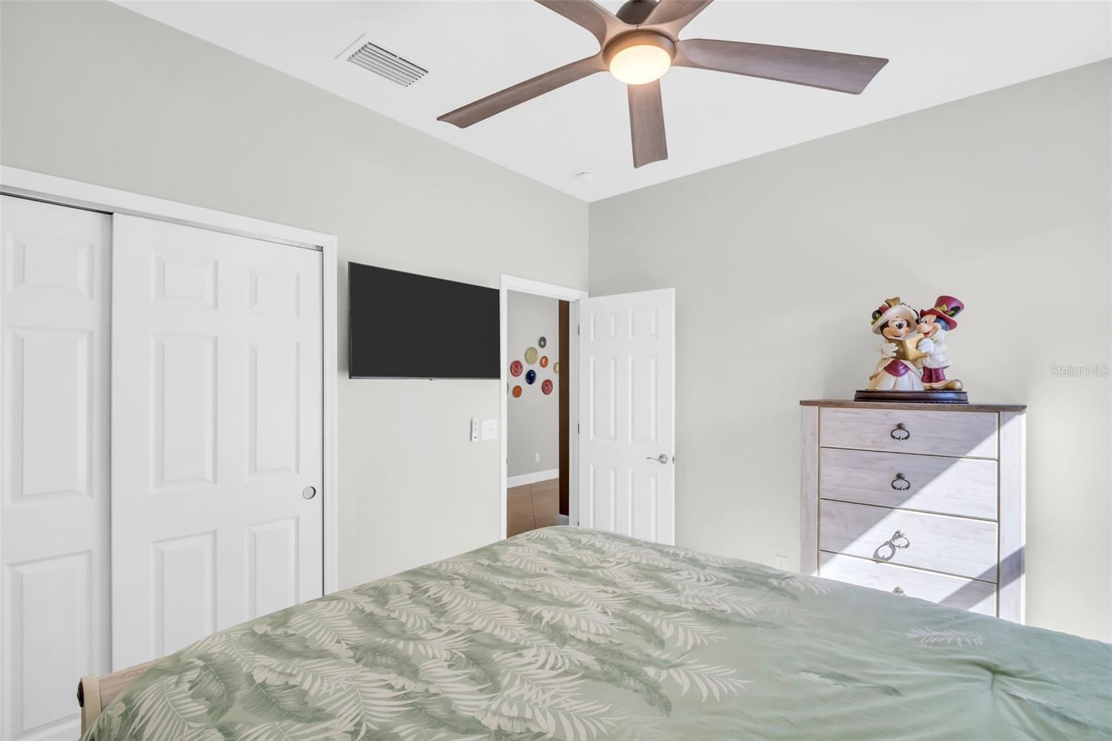 ARBOR CHASE - Residential