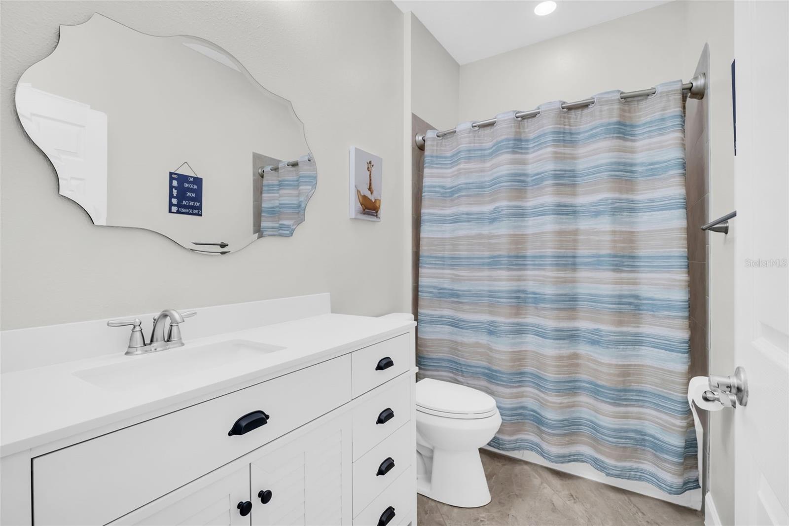 ARBOR CHASE - Residential