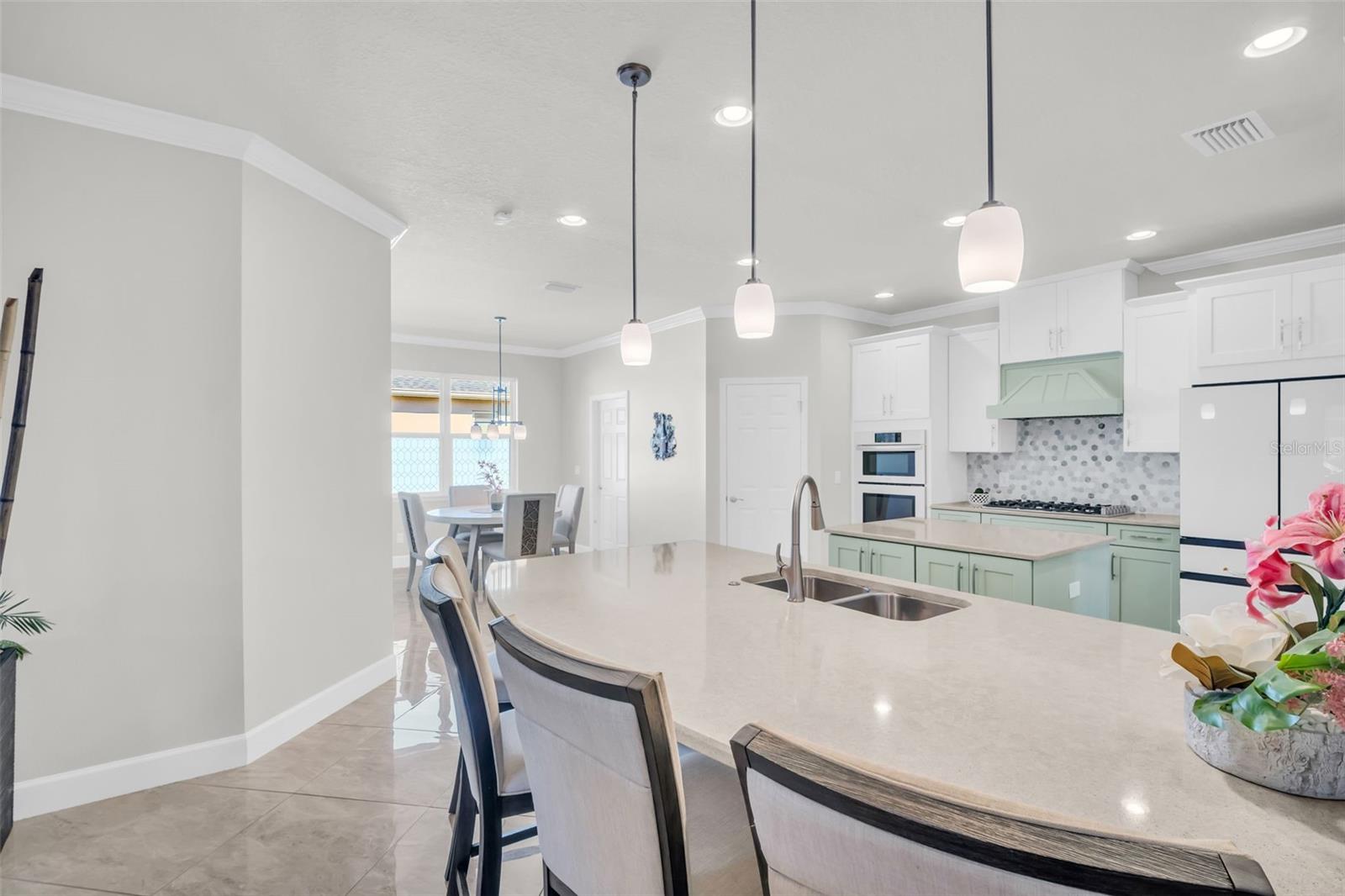 ARBOR CHASE - Residential