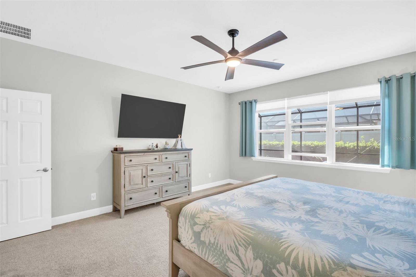 ARBOR CHASE - Residential