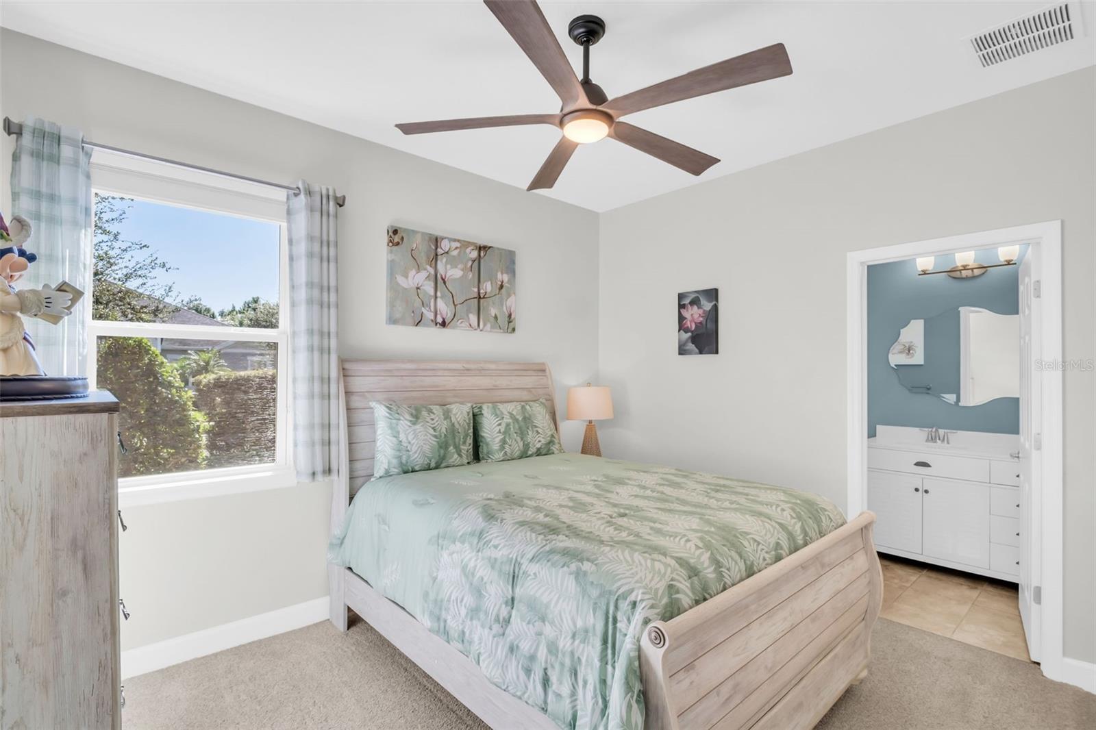 ARBOR CHASE - Residential