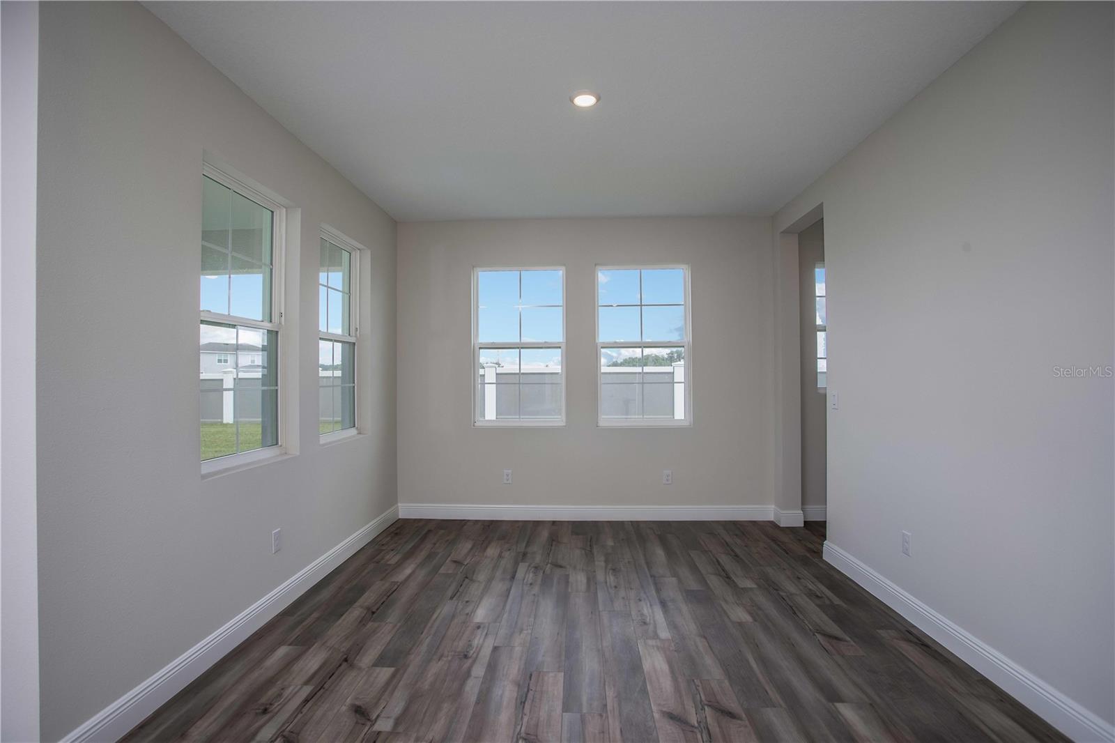 HAWKSTONE - Residential