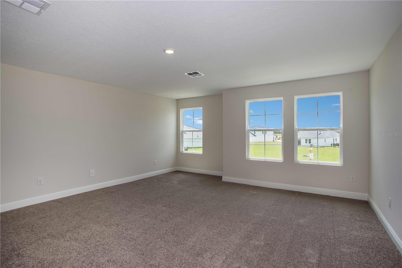 HAWKSTONE - Residential