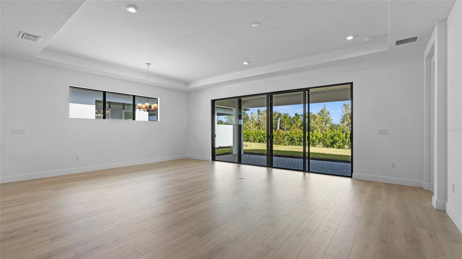 WOODLAND PRESERVE - Residential