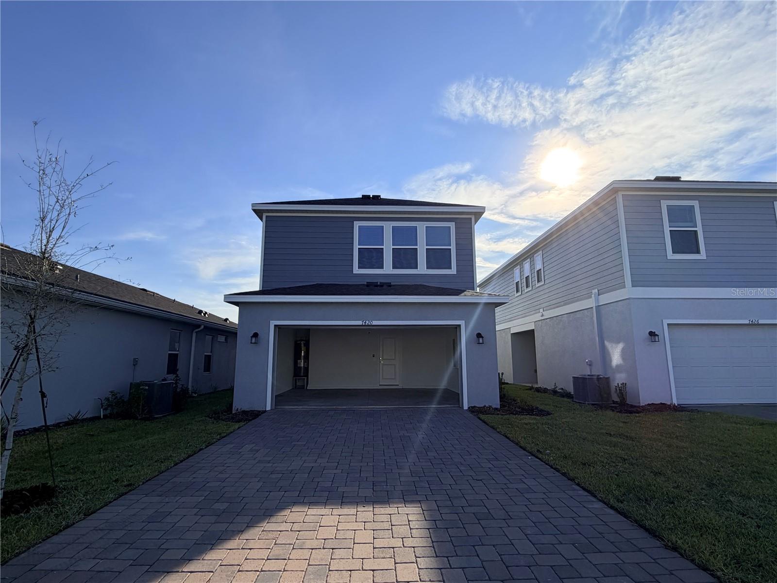 EVERBE 34S - Residential Lease