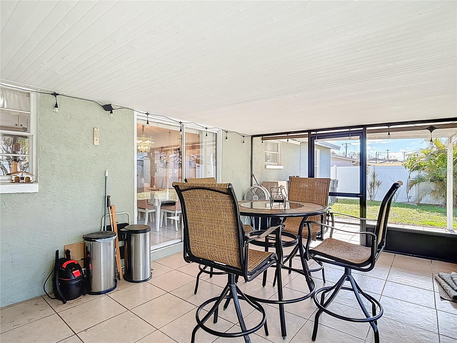 SUNLAKE PARK ADD - Residential