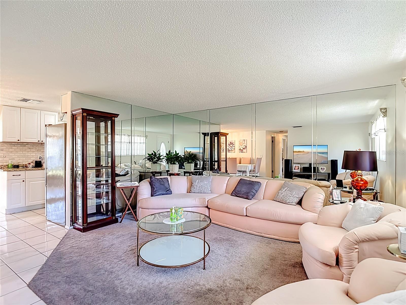 SUNLAKE PARK ADD - Residential