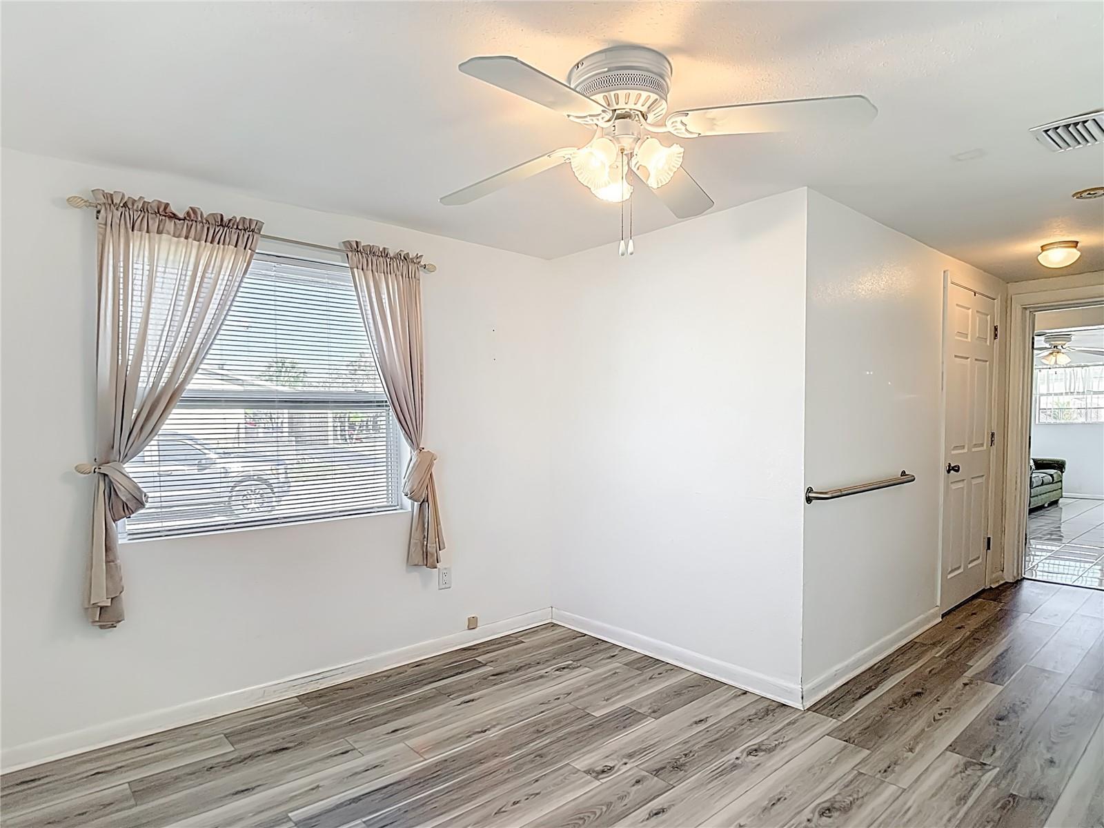 SUNLAKE PARK ADD - Residential