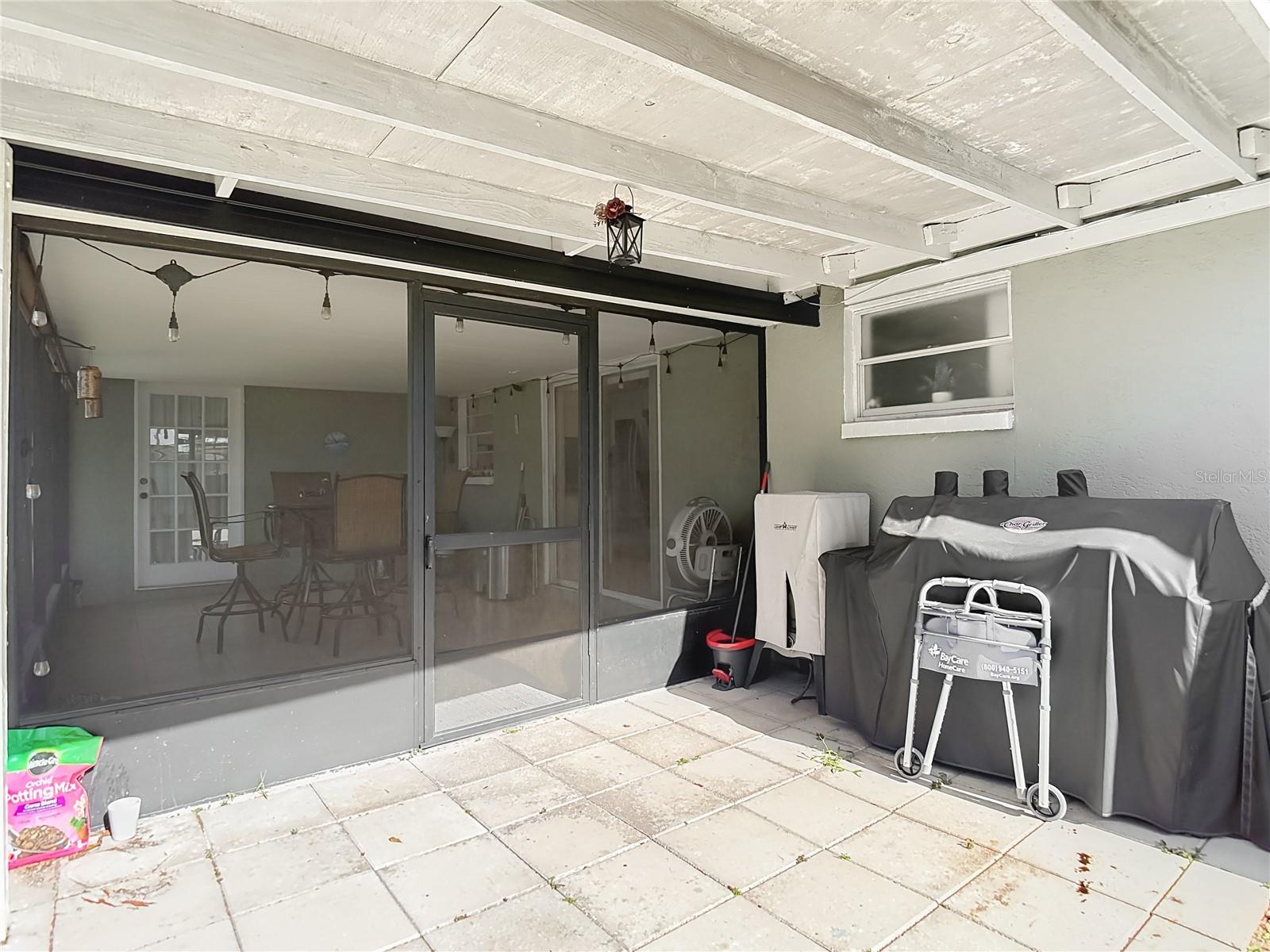 SUNLAKE PARK ADD - Residential