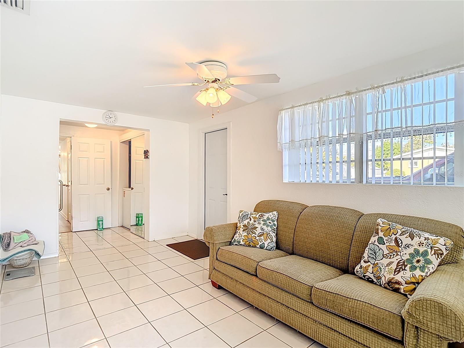 SUNLAKE PARK ADD - Residential