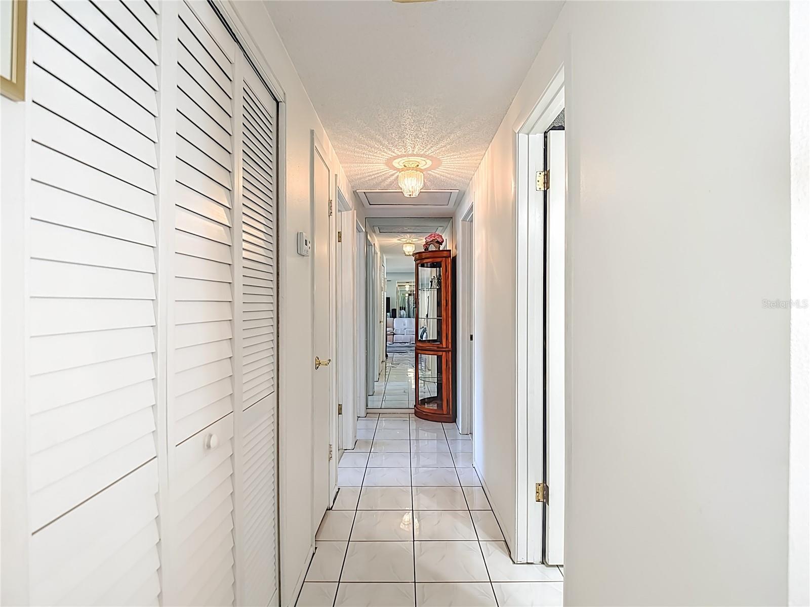 SUNLAKE PARK ADD - Residential