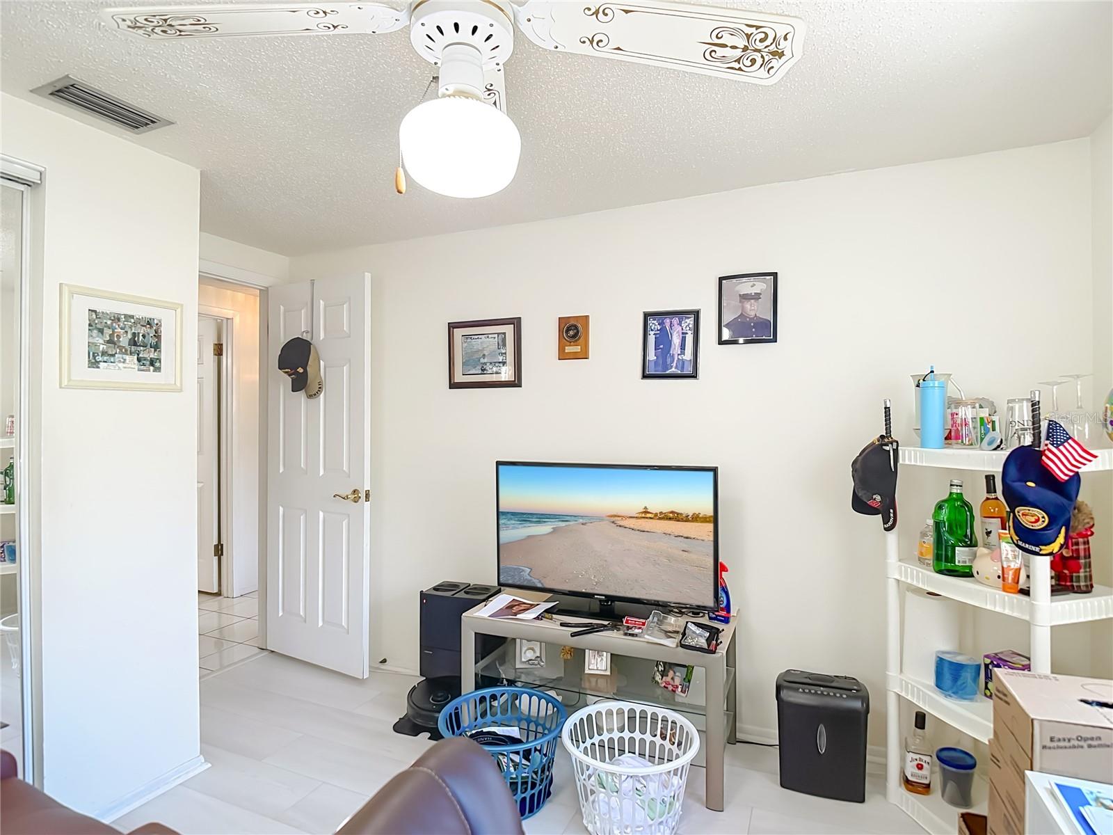 SUNLAKE PARK ADD - Residential