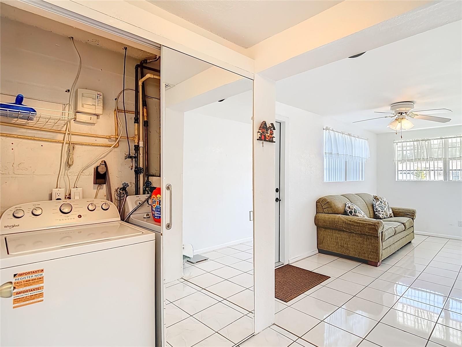 SUNLAKE PARK ADD - Residential