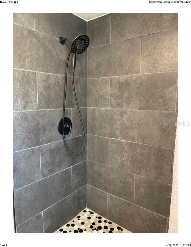 SARASOTA HIGHLANDS 2 - Residential Lease