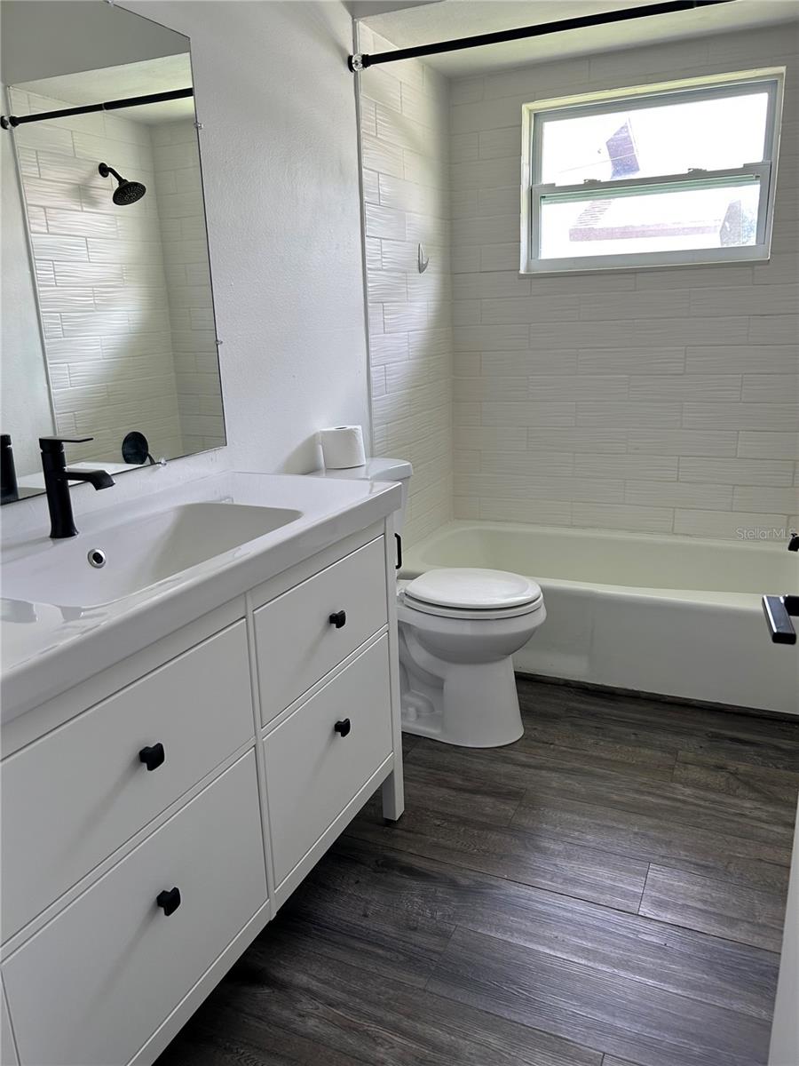 SARASOTA HIGHLANDS 2 - Residential Lease