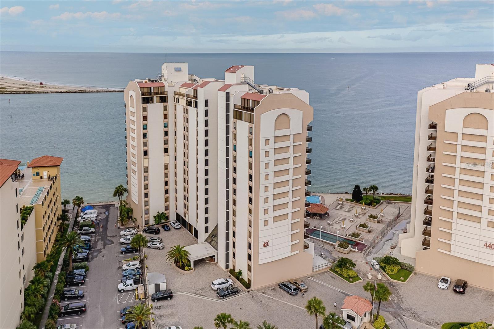 440 WEST CONDO - Residential Lease