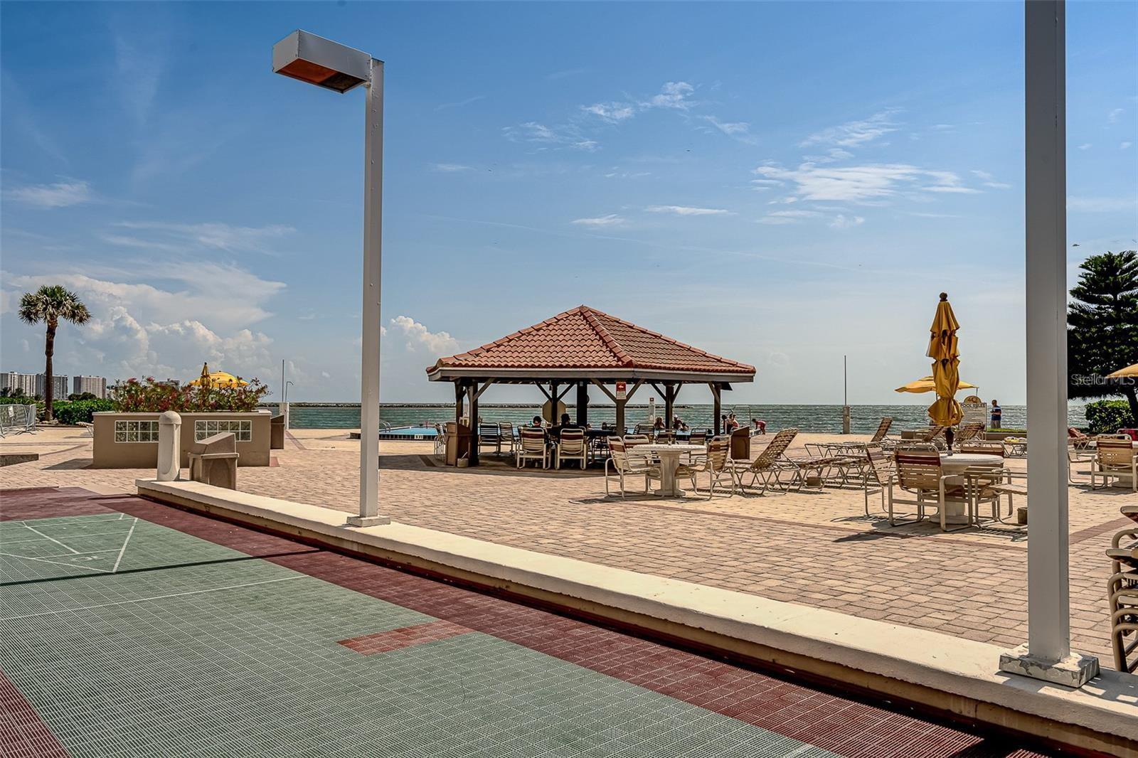 440 WEST CONDO - Residential Lease