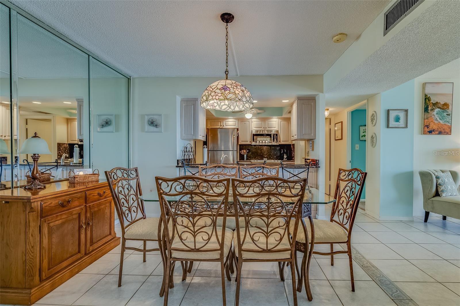 440 WEST CONDO - Residential Lease