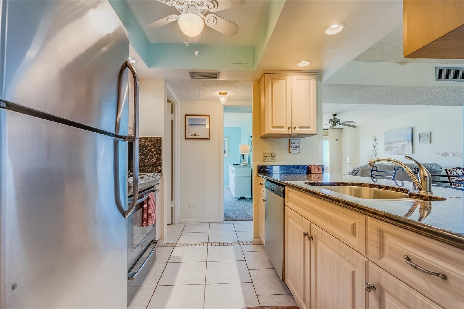 440 WEST CONDO - Residential Lease