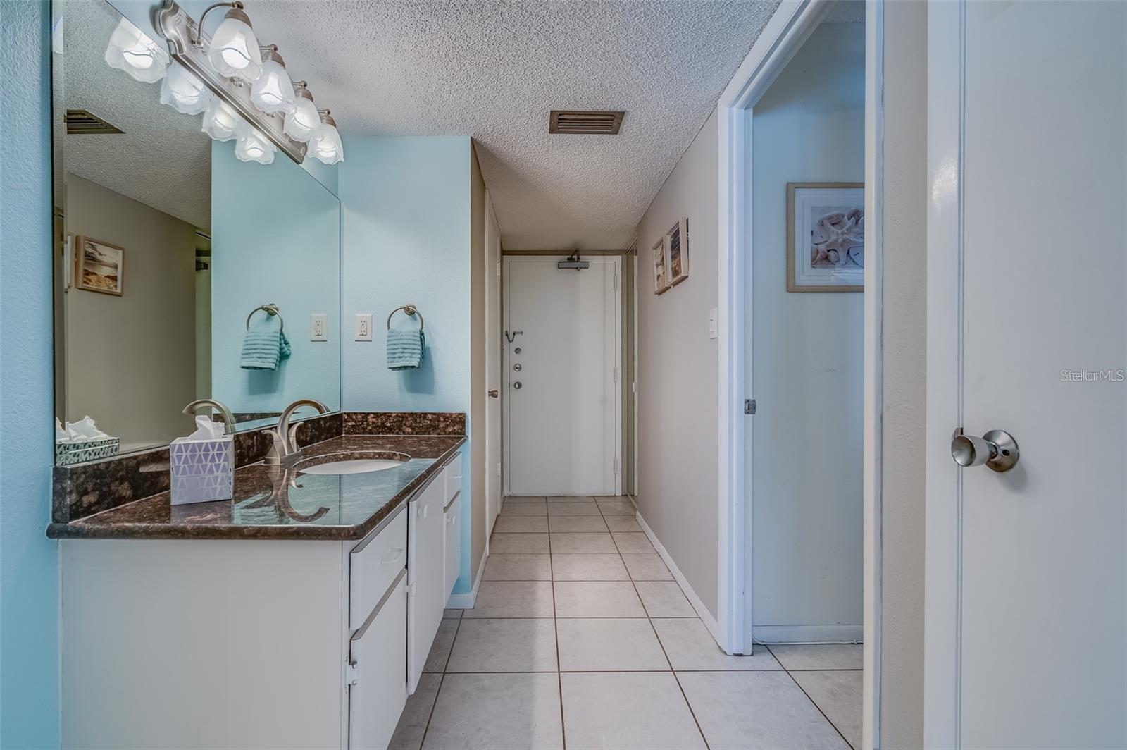 440 WEST CONDO - Residential Lease