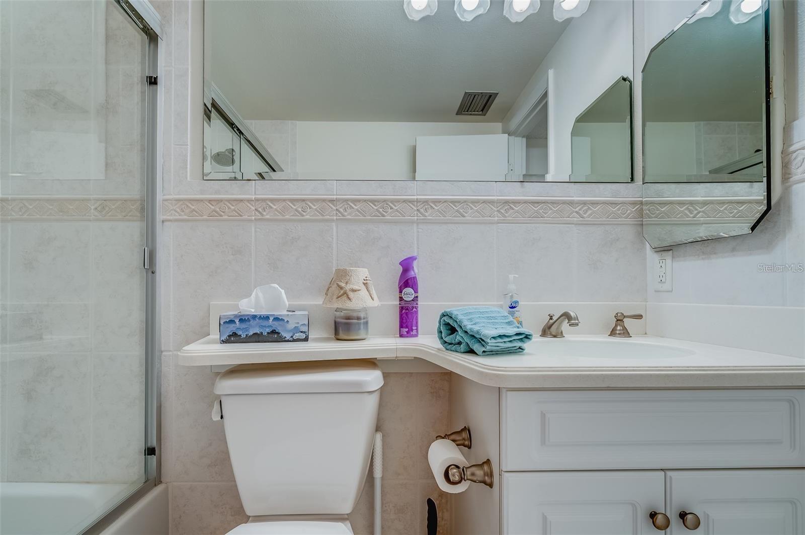 440 WEST CONDO - Residential Lease