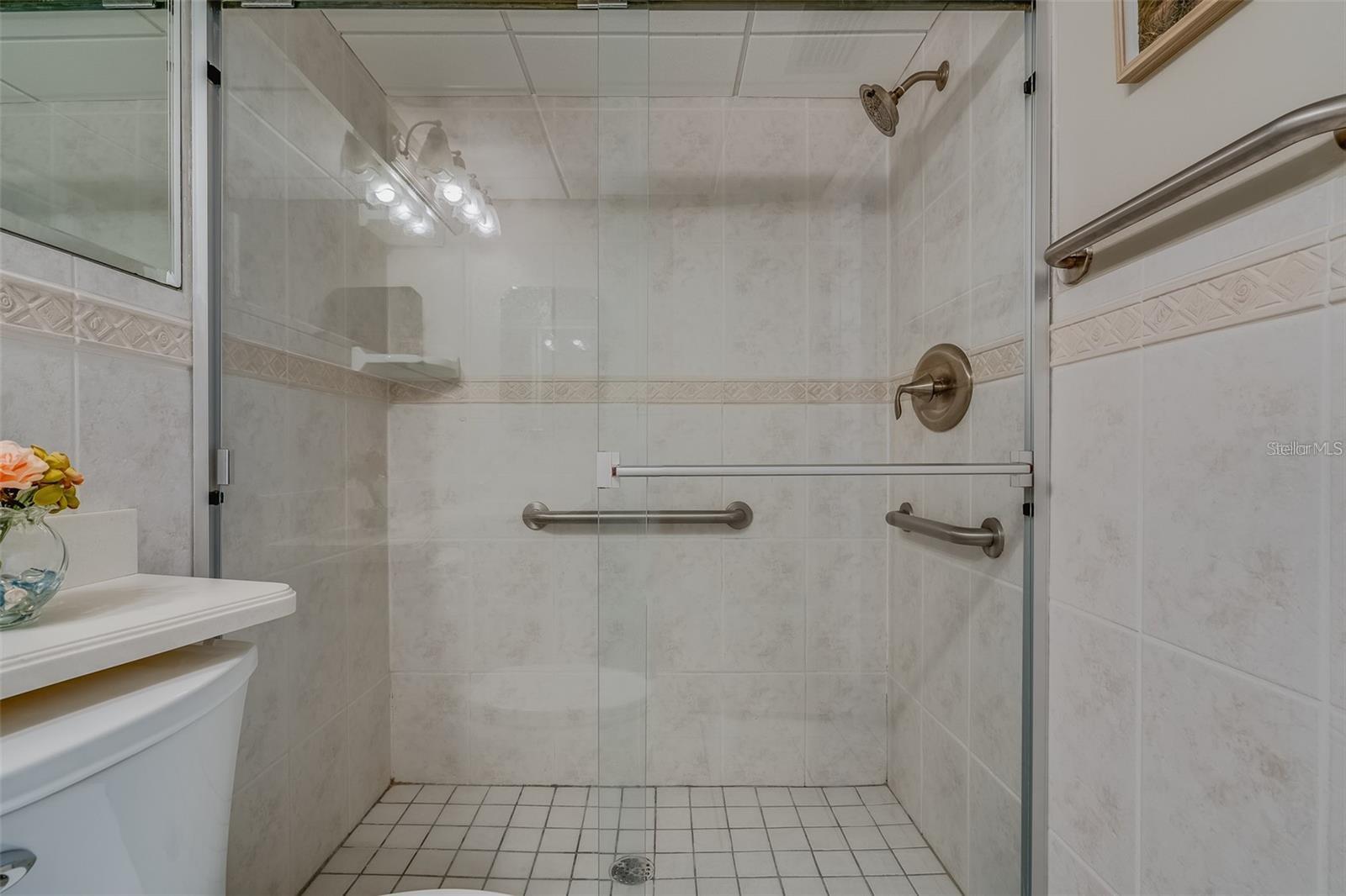 440 WEST CONDO - Residential Lease