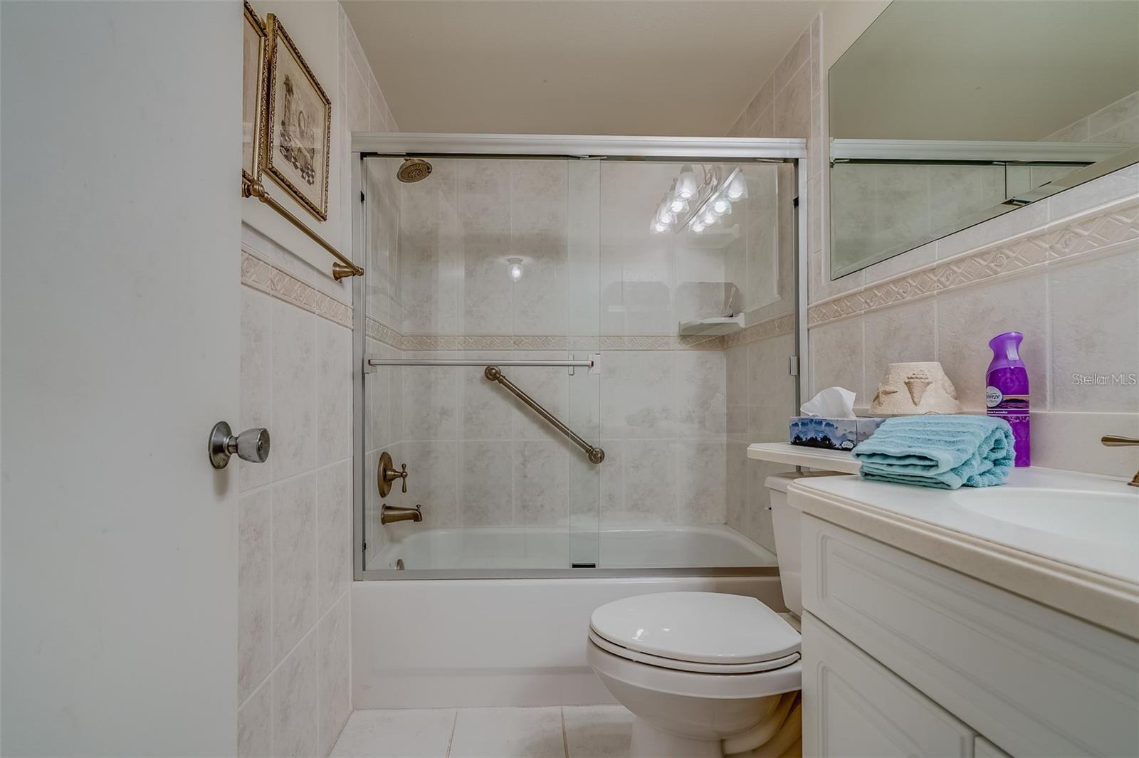 440 WEST CONDO - Residential Lease