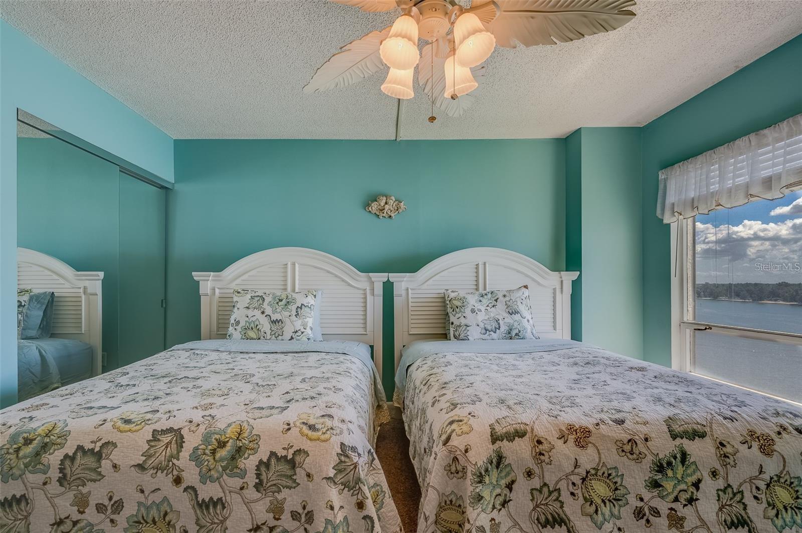 440 WEST CONDO - Residential Lease