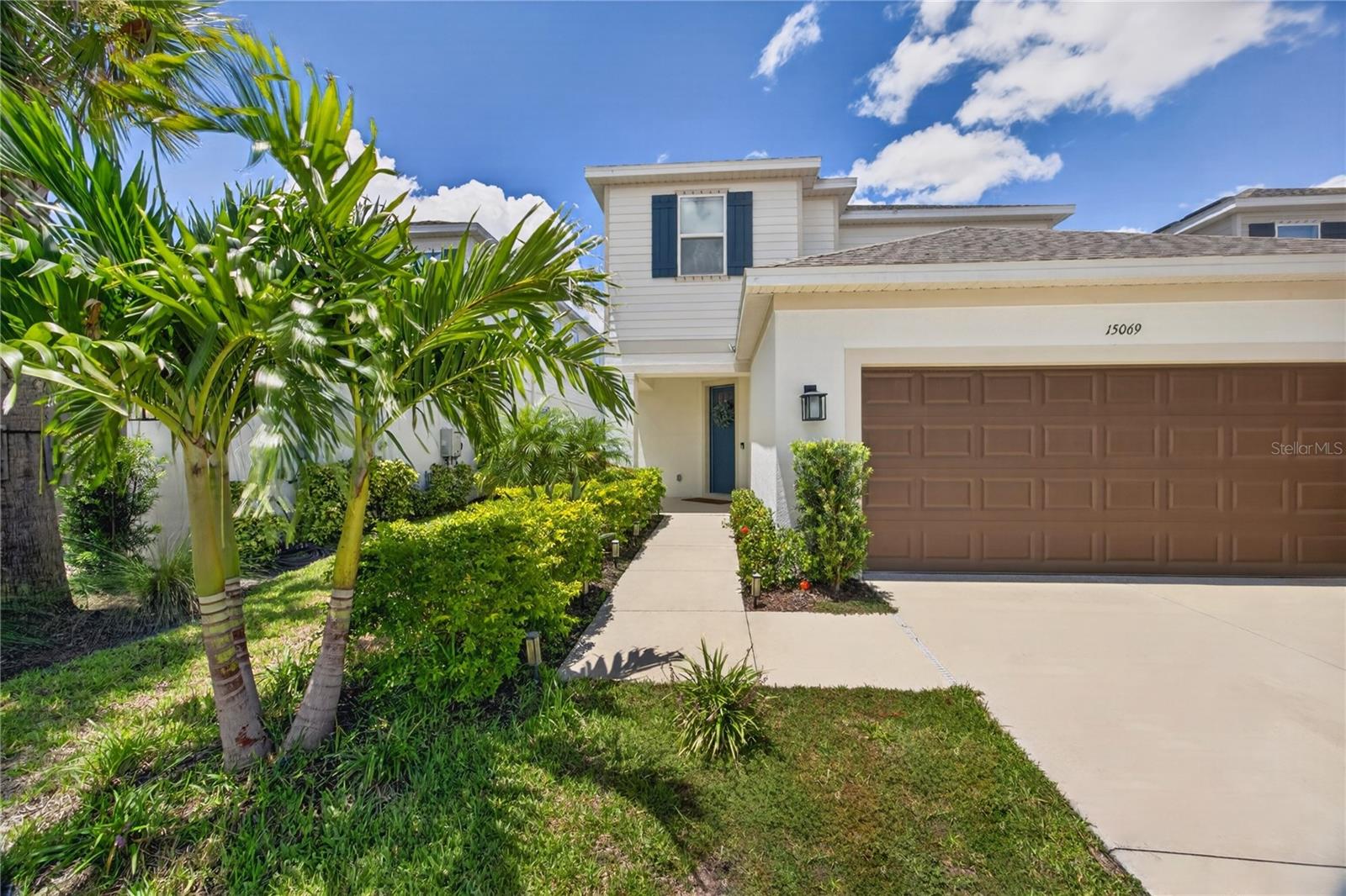 15069 SHADY PALMS LANE
