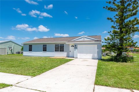 A home in PORT CHARLOTTE