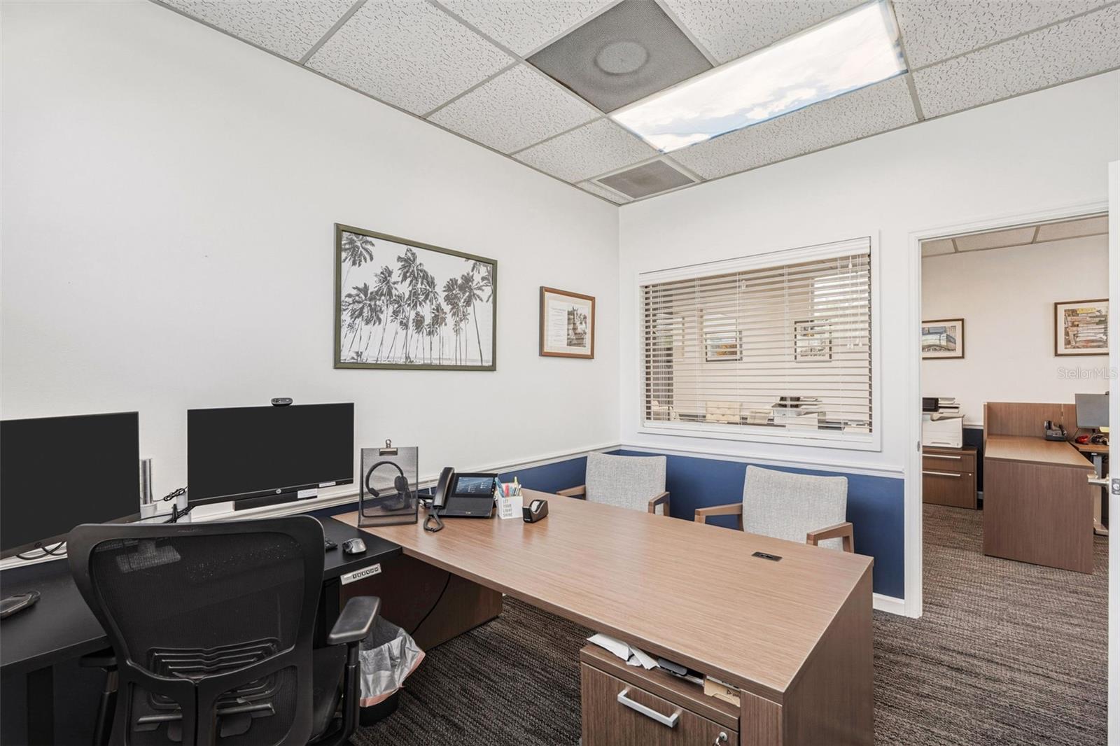 BAY VIEW MANOR - Commercial Sale