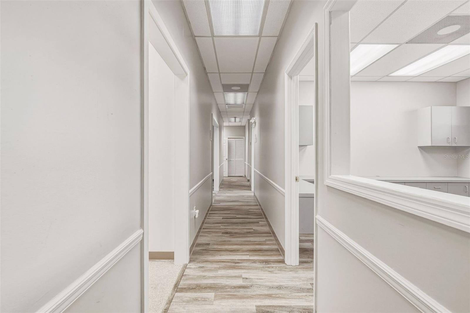 BAY VIEW MANOR - Commercial Sale