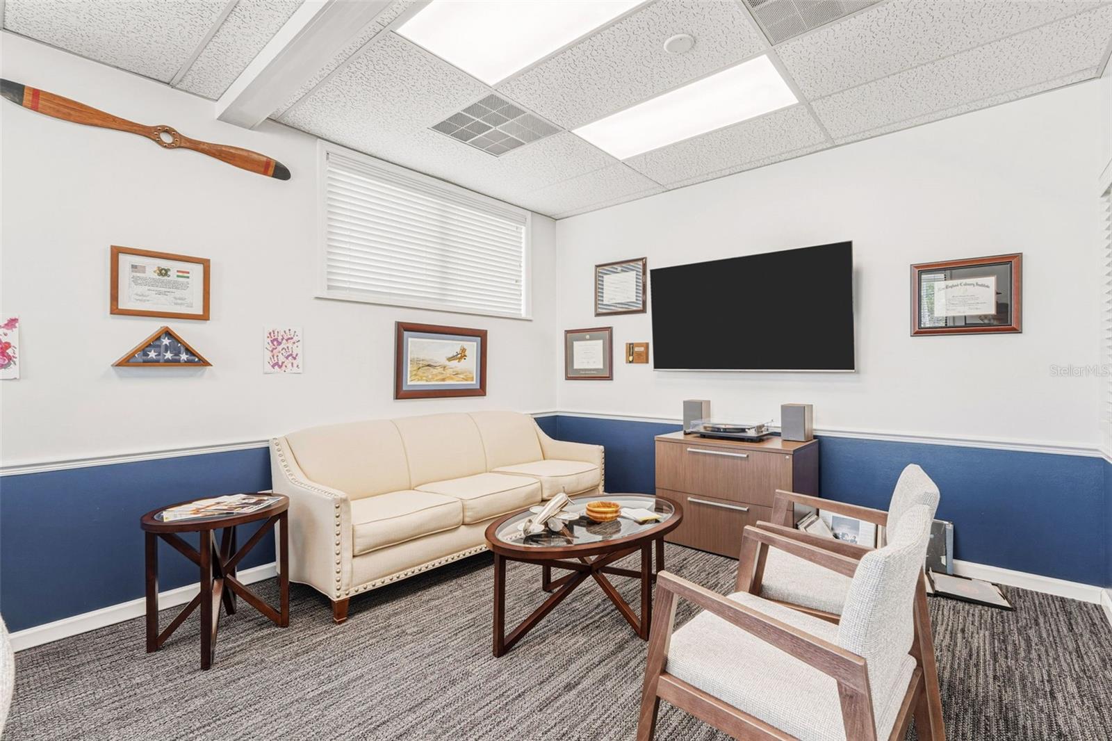 BAY VIEW MANOR - Commercial Sale