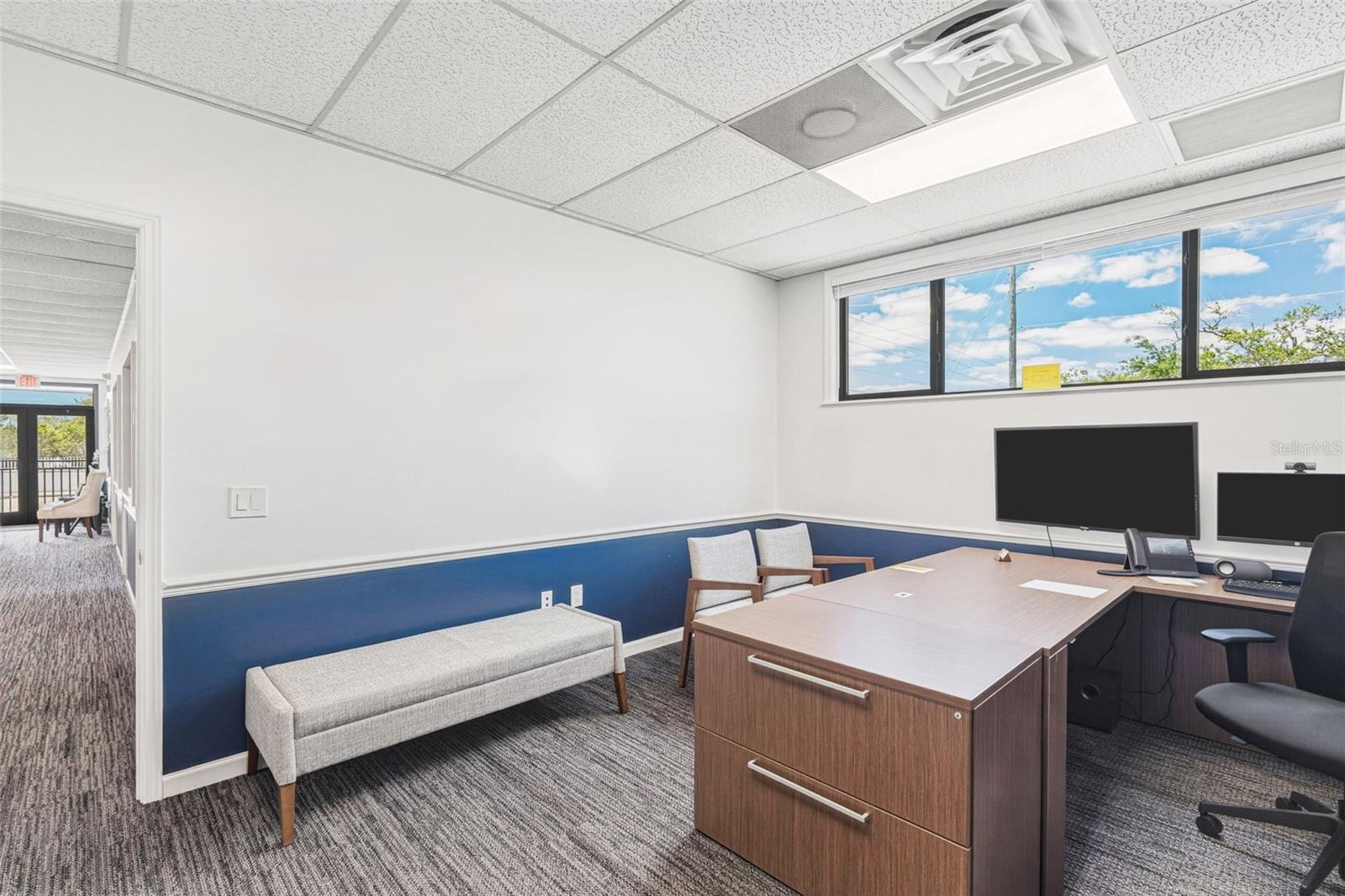 BAY VIEW MANOR - Commercial Sale