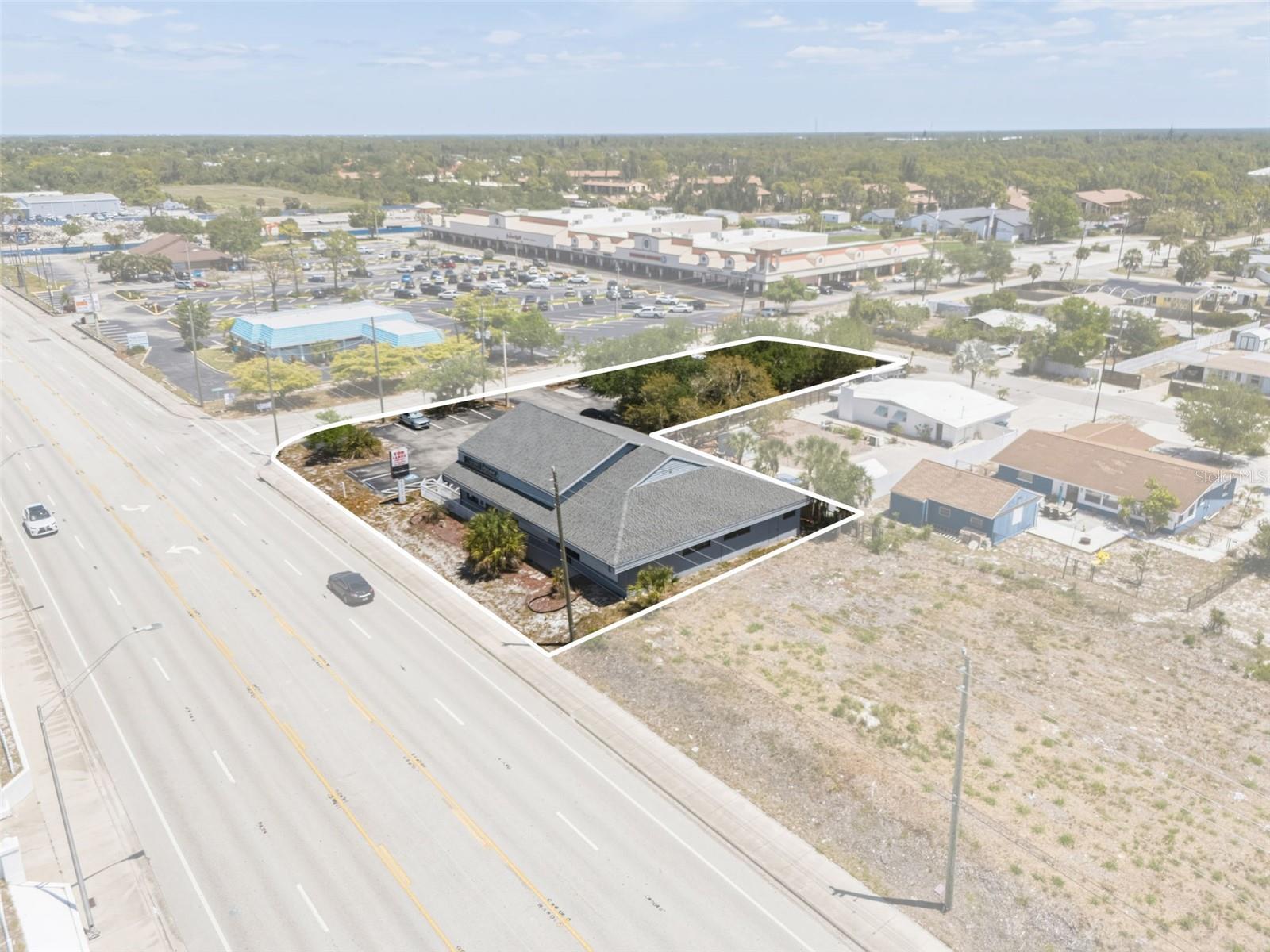 BAY VIEW MANOR - Commercial Sale