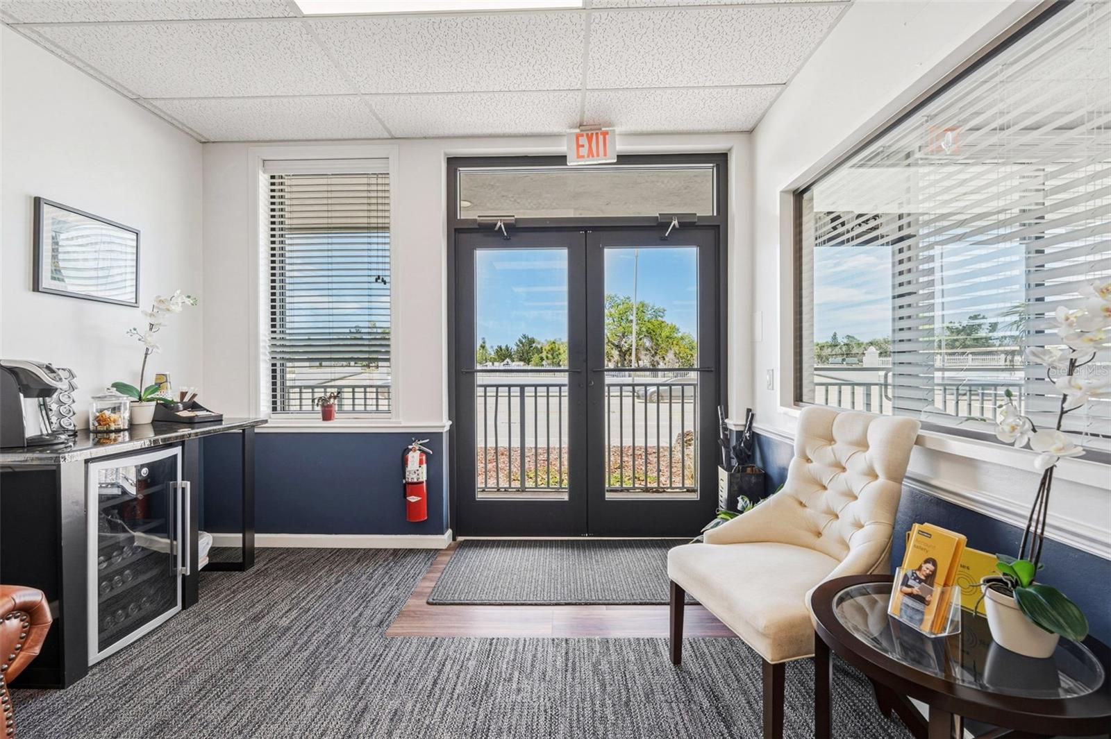 BAY VIEW MANOR - Commercial Sale