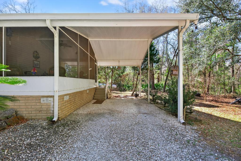 HARDWOOD LNDGS - Residential