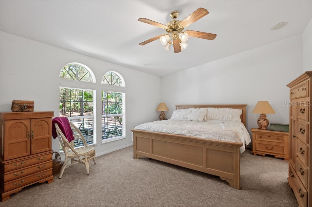 HARDWOOD LNDGS - Residential