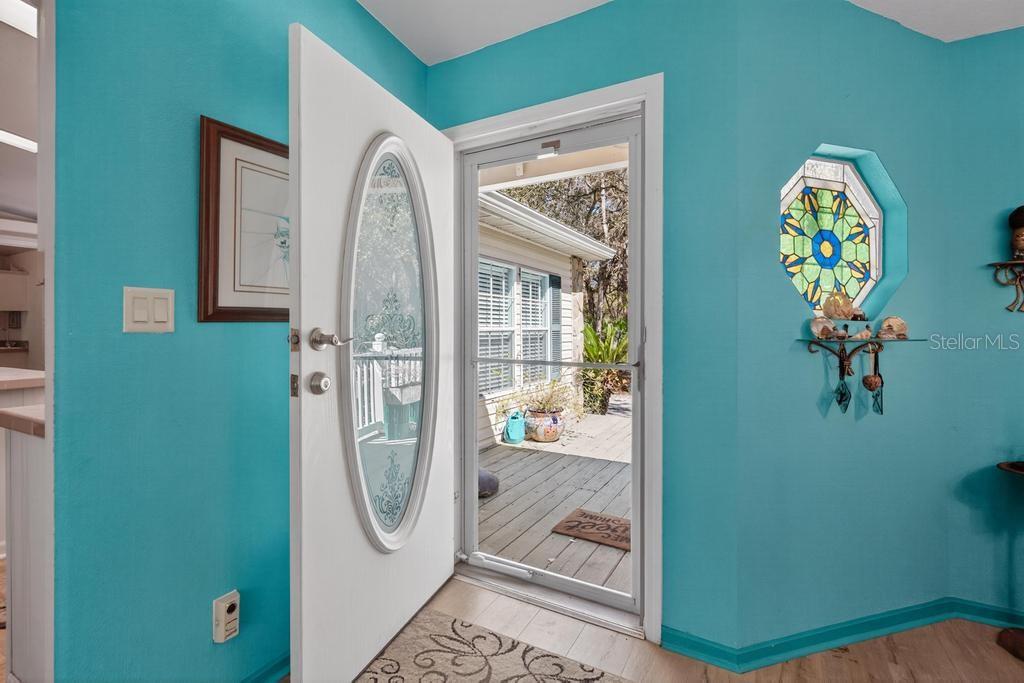 HARDWOOD LNDGS - Residential