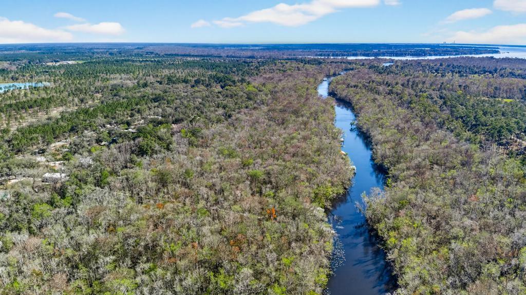 HARDWOOD LNDGS - Residential