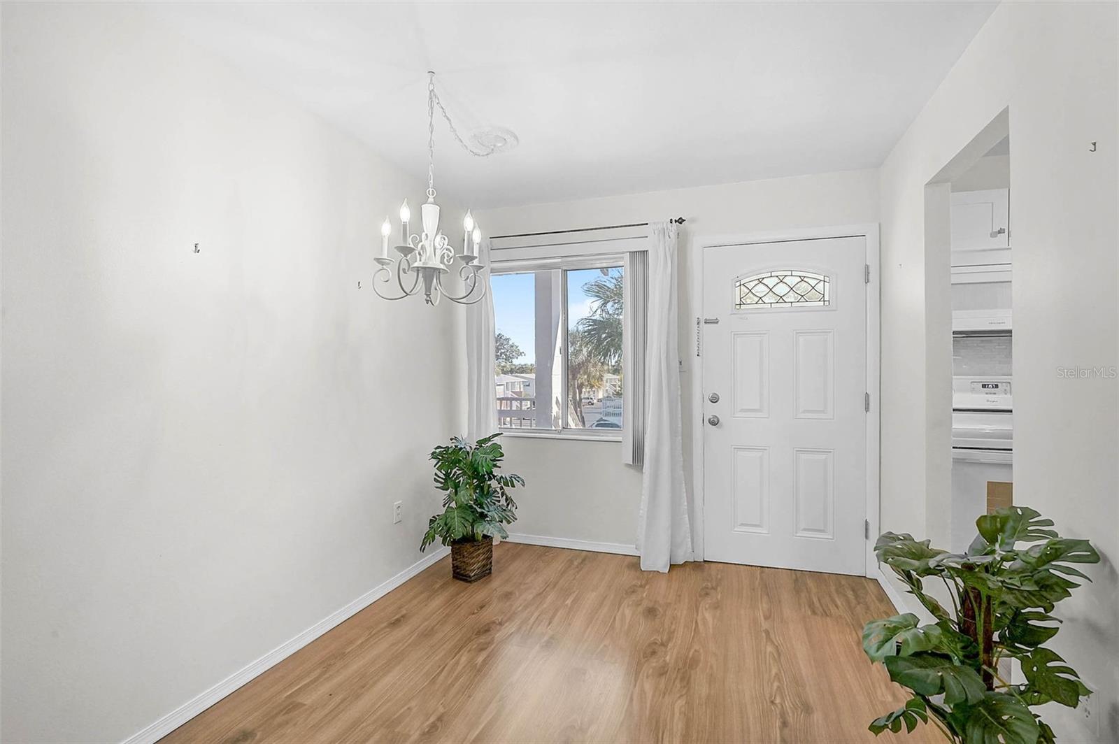 BAYSHORE GARDENS APTS 9 - Residential