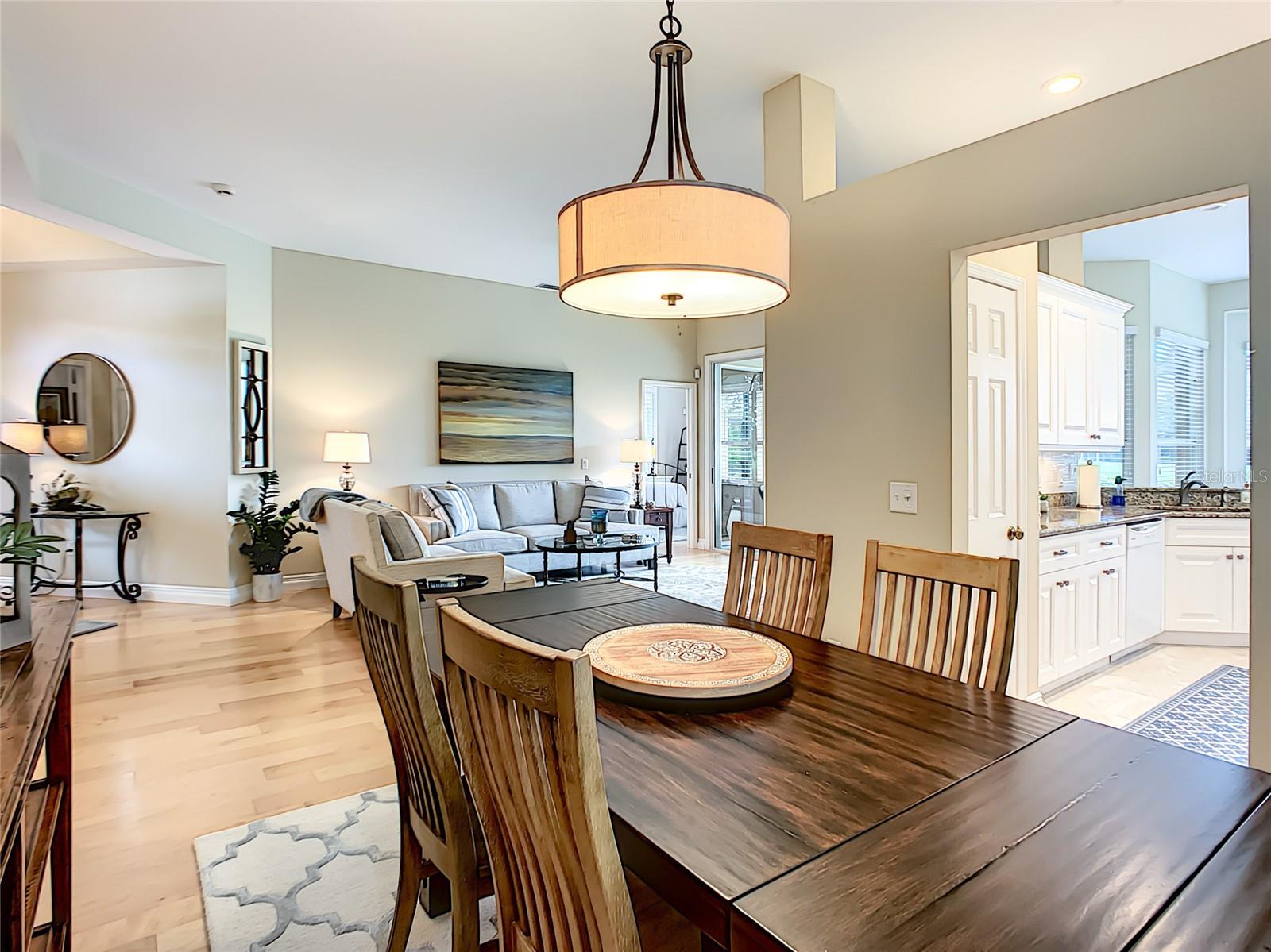 VENICE GOLF & COUNTRY CLUB - Residential Lease