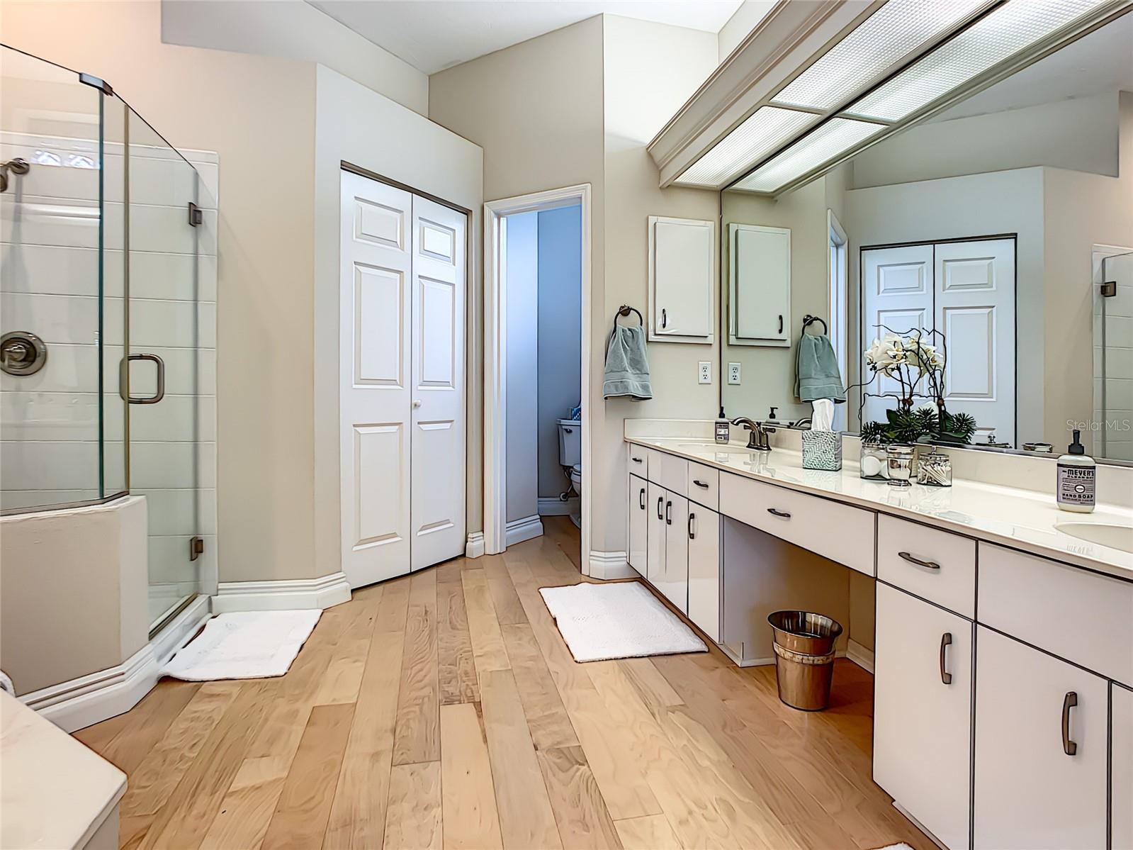 VENICE GOLF & COUNTRY CLUB - Residential Lease