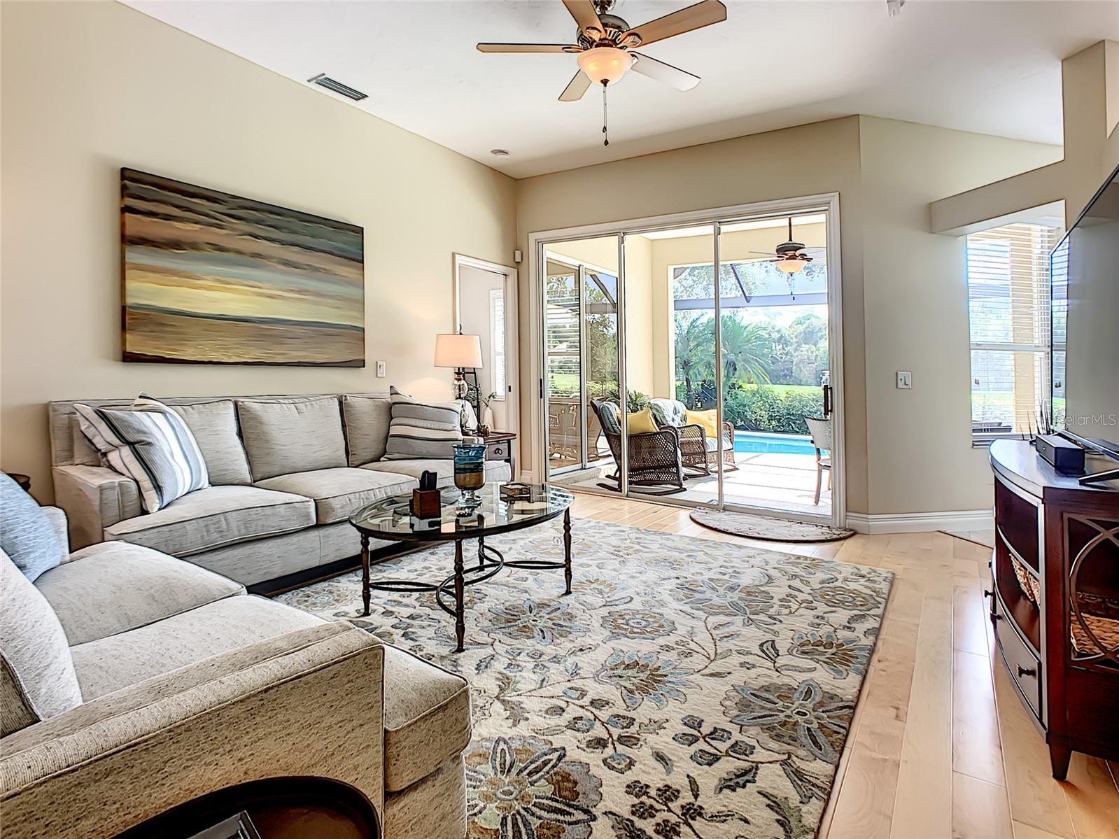 VENICE GOLF & COUNTRY CLUB - Residential Lease