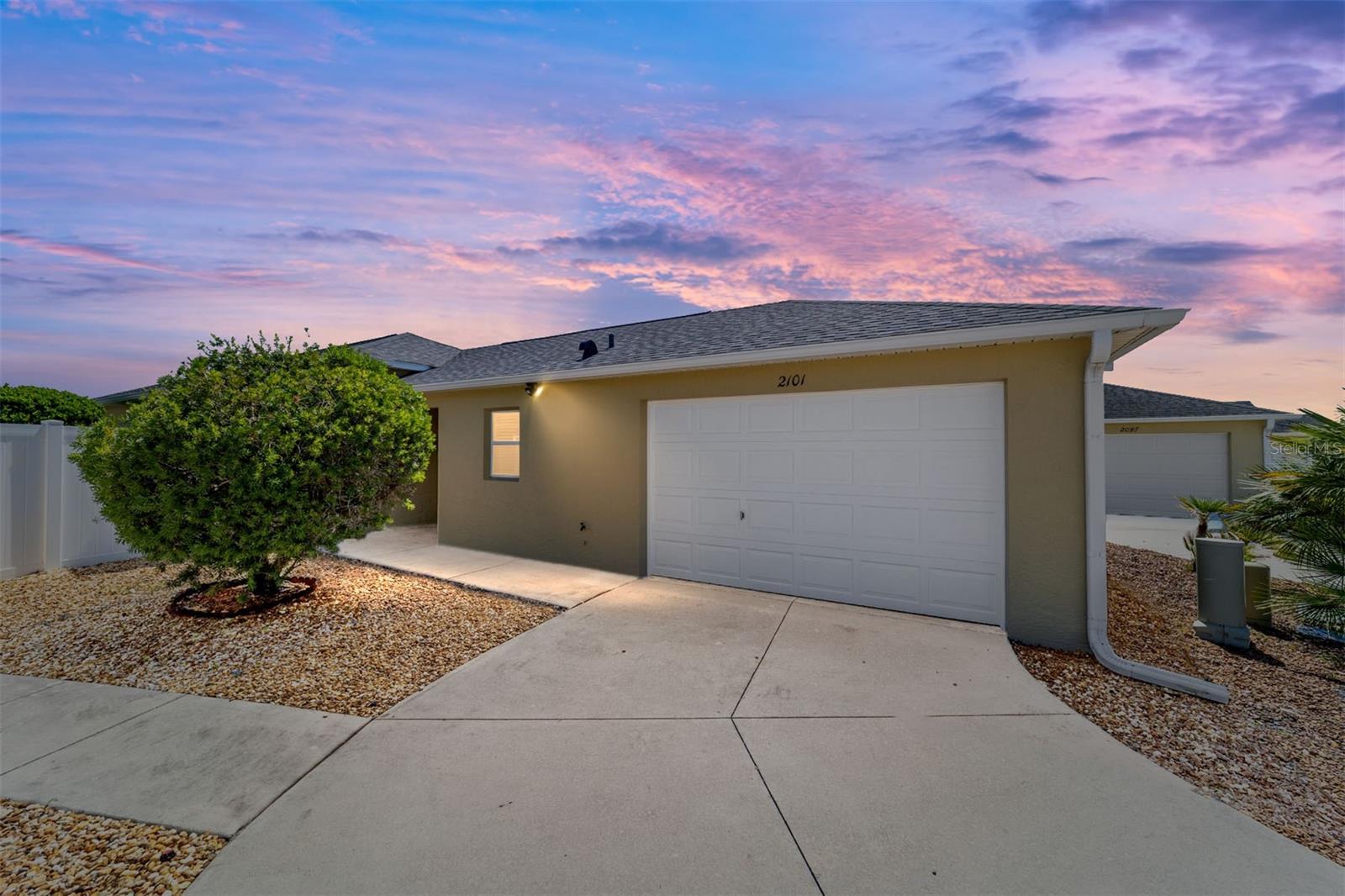 2101 SOUTHERN STAR WAY