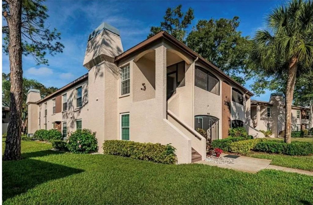 Photo of 3024 Bonaventure Circle #204, Palm Harbor, FL 34684 (MLS # O6418238)